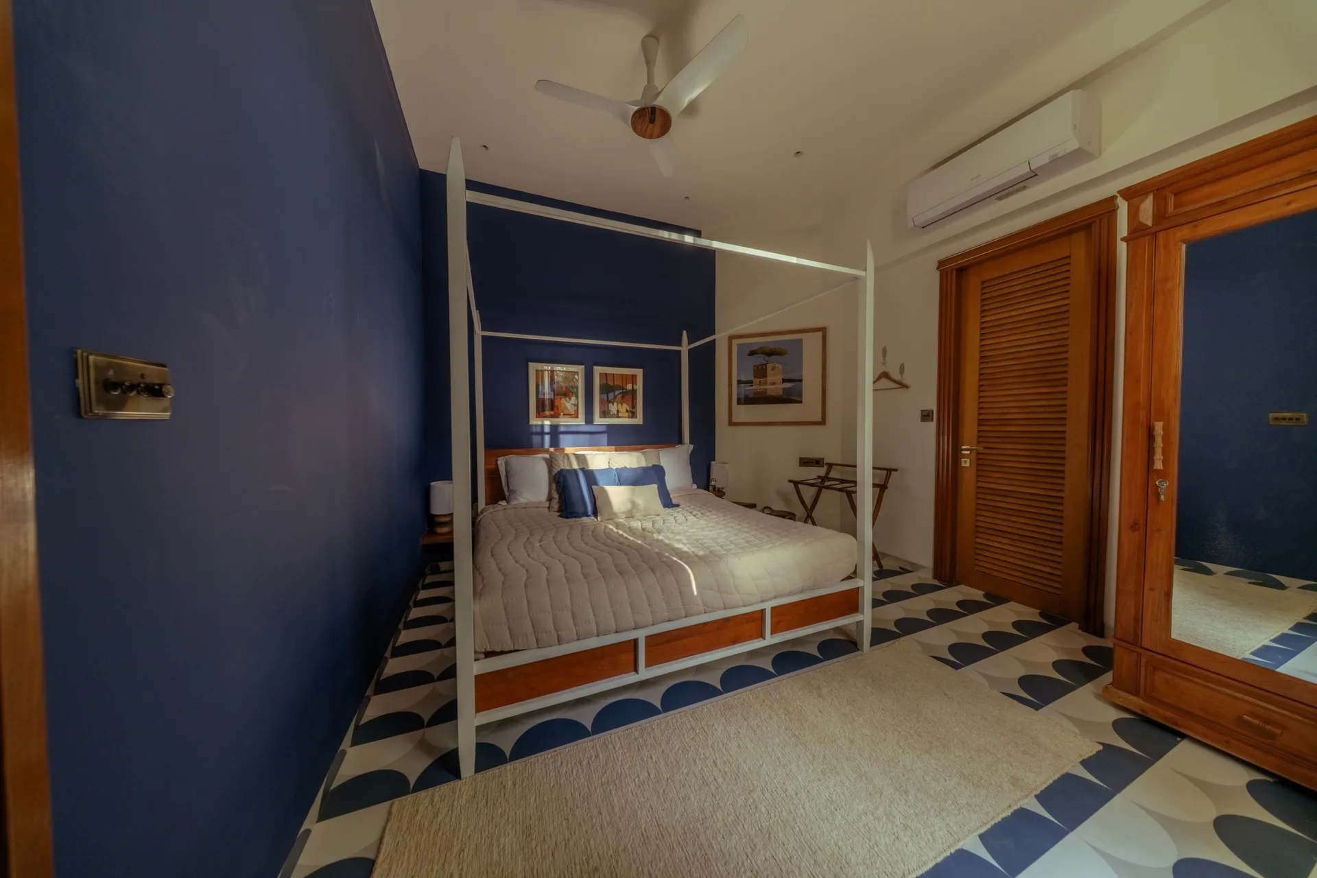 Azul Room bedroom