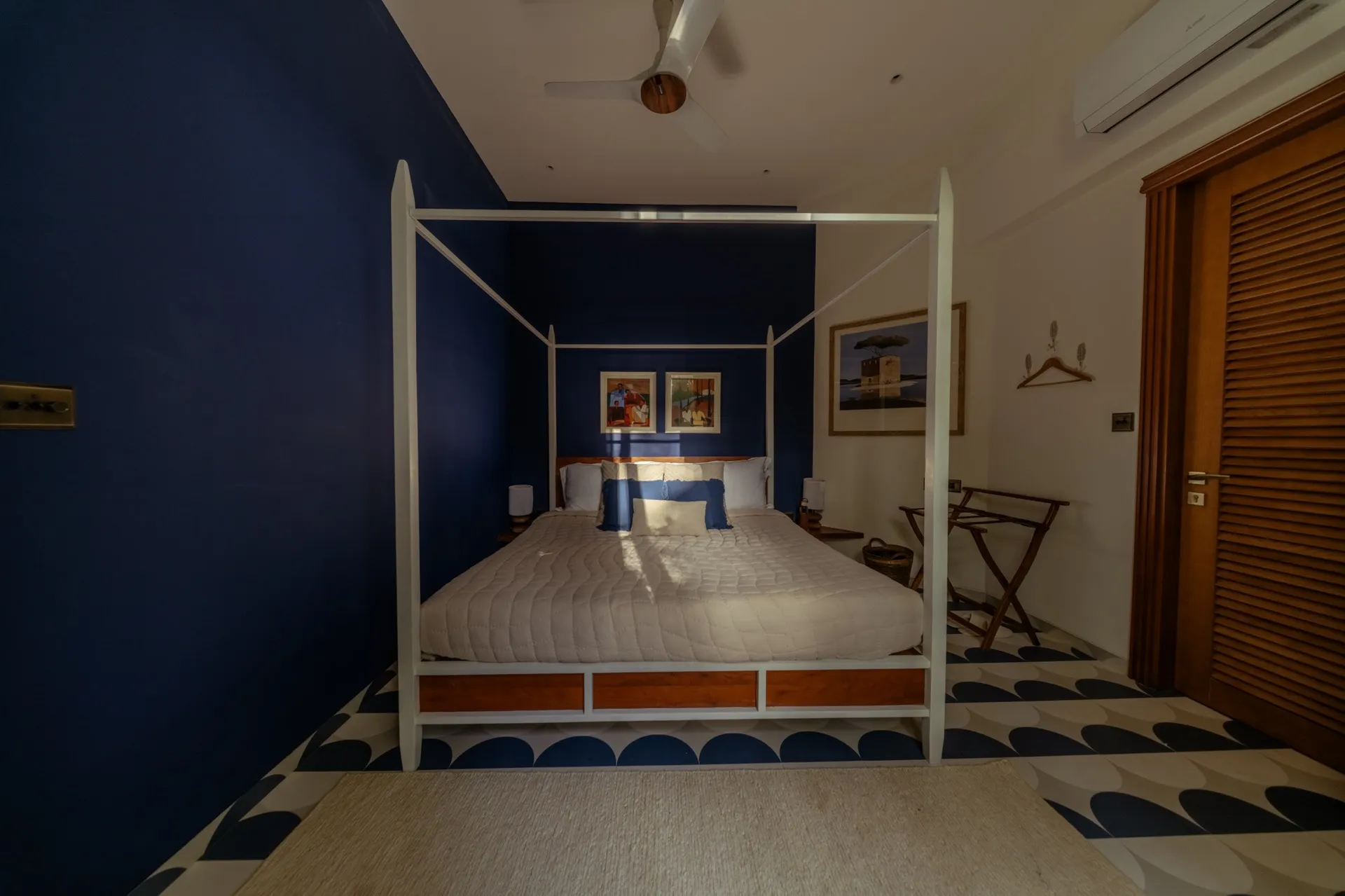 Azul Room detail