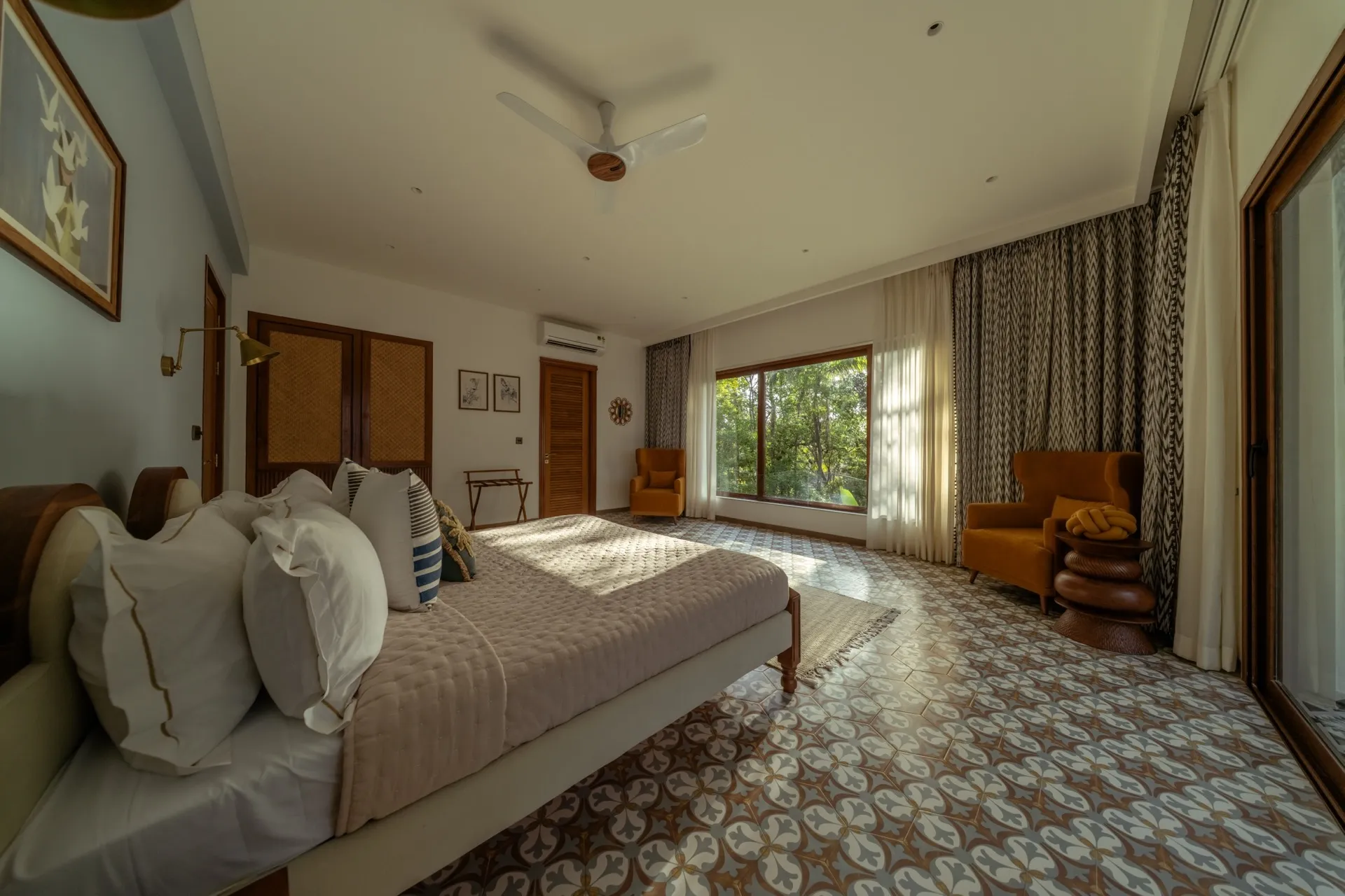 Master Suite bed detail